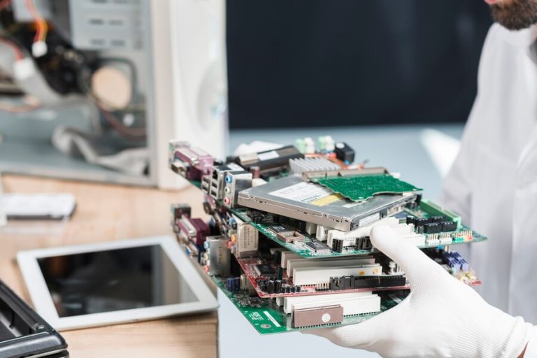 Get Specialised Computer Repair Service with ITechnology Australia